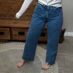 Abercrombie curve love high rise loose jean, size 27 short